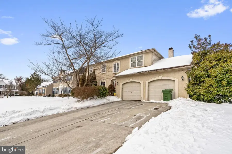 3 Wiltshire Dr, Sewell, NJ 08080 - Image #2