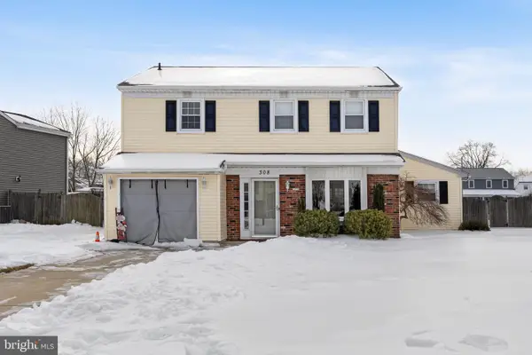 308 Thackeray Ln, WILLIAMSTOWN, NJ 08094