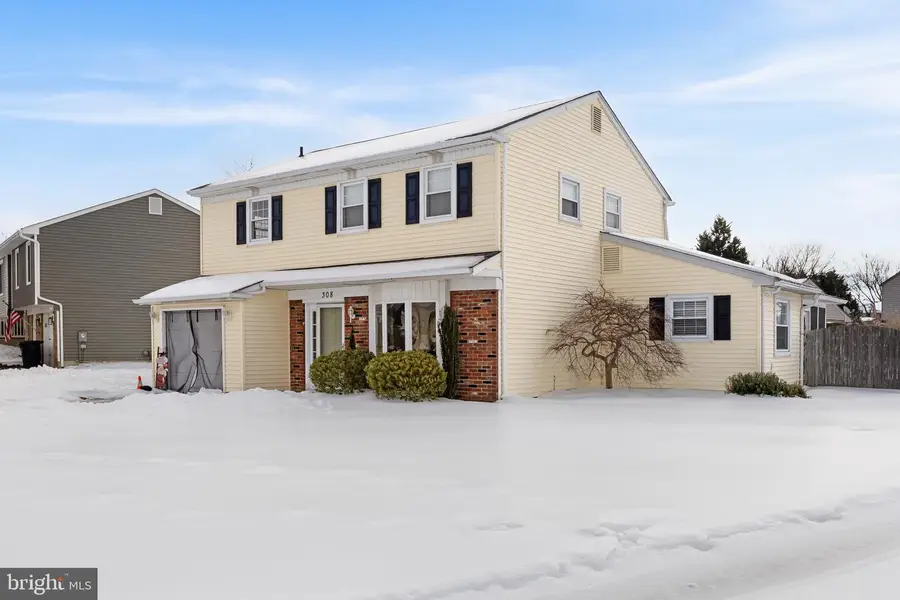 308 Thackeray Ln, Williamstown, NJ 08094 - #2