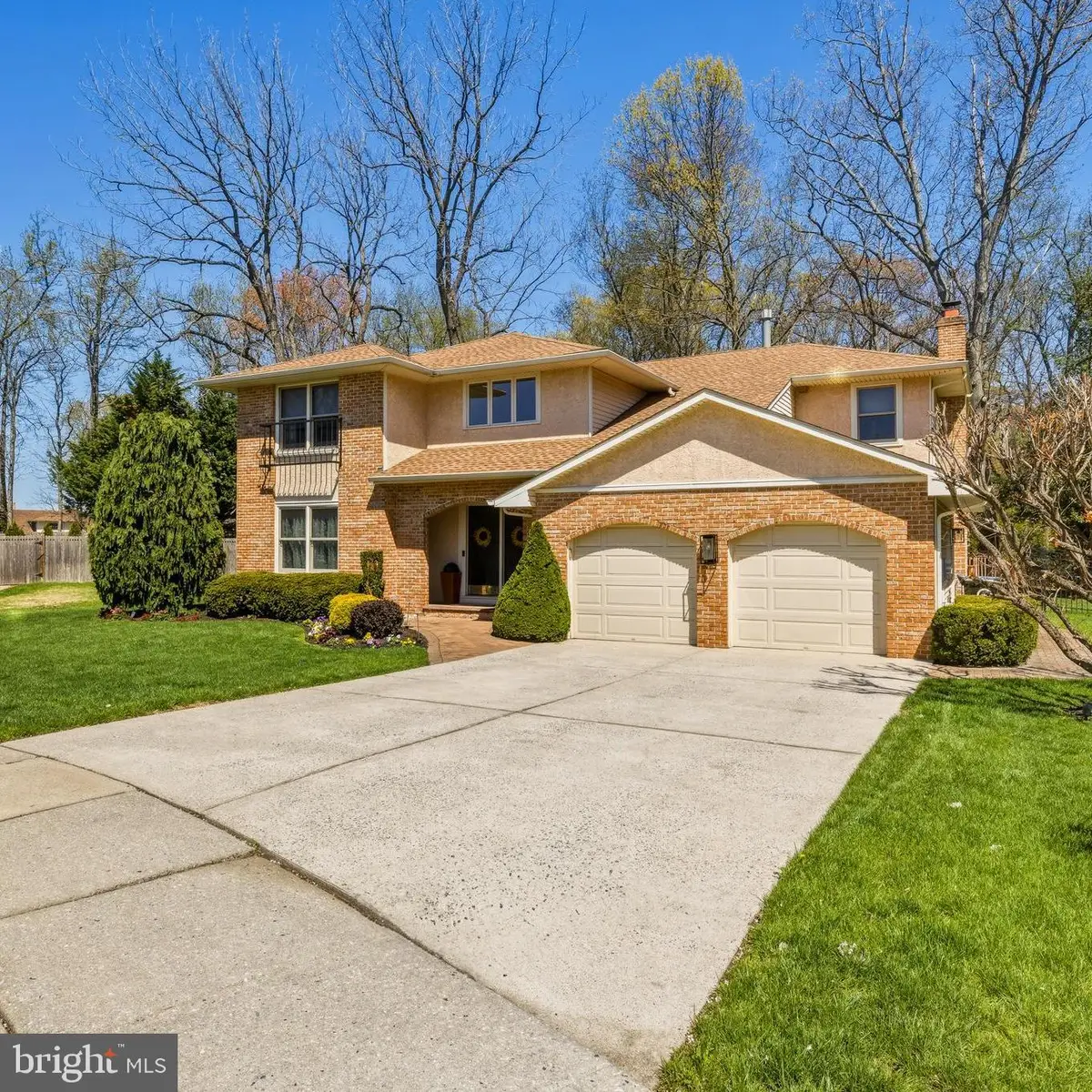 8 Rothschild Ct, West Deptford, NJ 08096 - #1