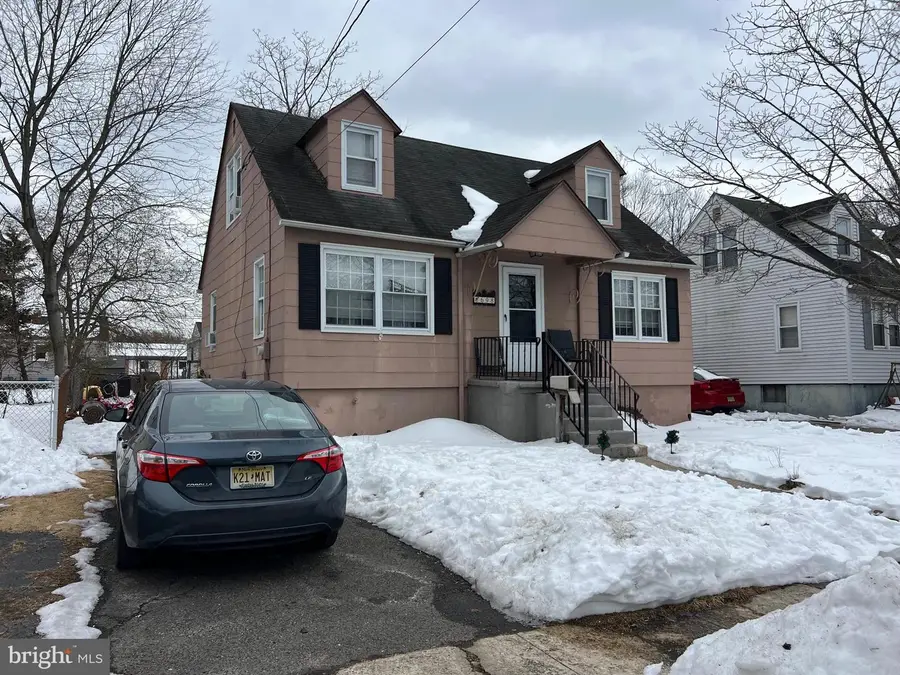 698 Washington Ave, Woodbury, NJ 08096 - #2