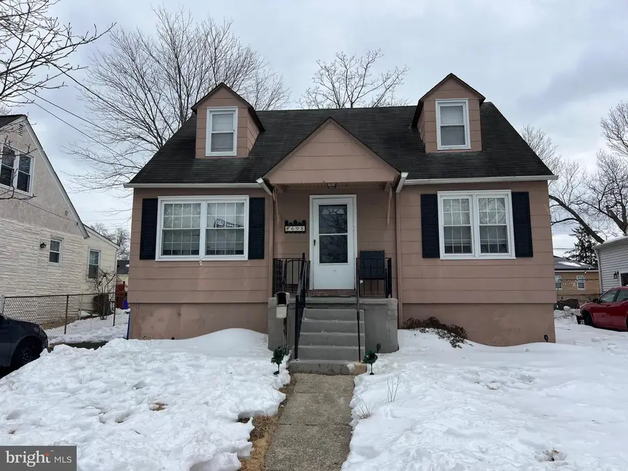 698 Washington Ave, Woodbury, NJ 08096 - #3