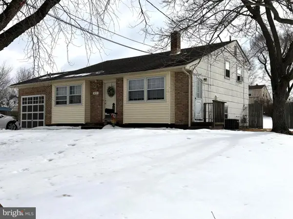 411 Greenview, BLACKWOOD, NJ 08012