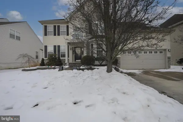 642 Bainbridge Dr, MULLICA HILL, NJ 08062