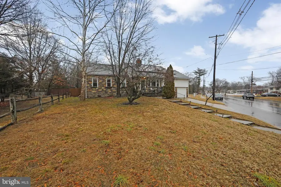 955 Hessian, West Deptford, NJ 08093 - #2