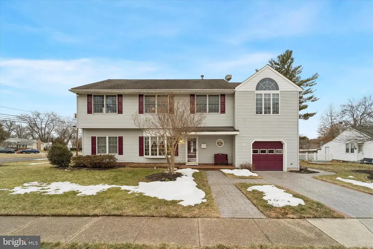 2 Beech Pl, West Deptford, NJ 08096 - #1