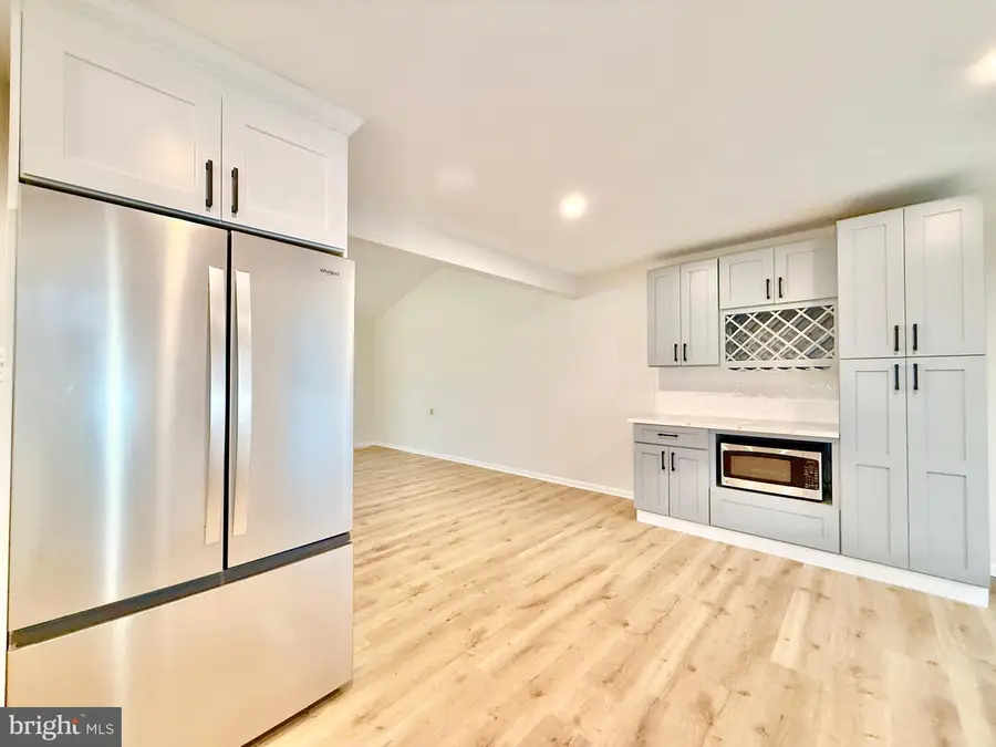 4 Altair Ct, Turnersville, NJ 08012 - #3