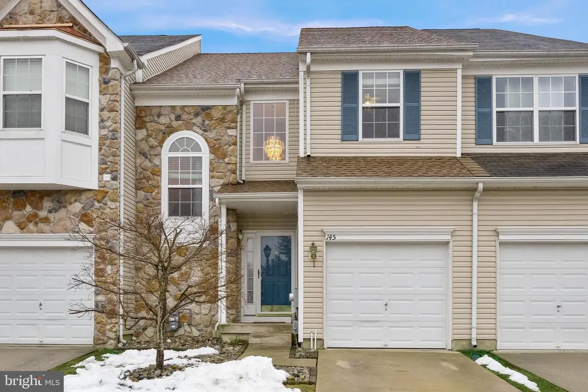 145 Chancellor Dr, Woodbury, NJ 08096 - #1