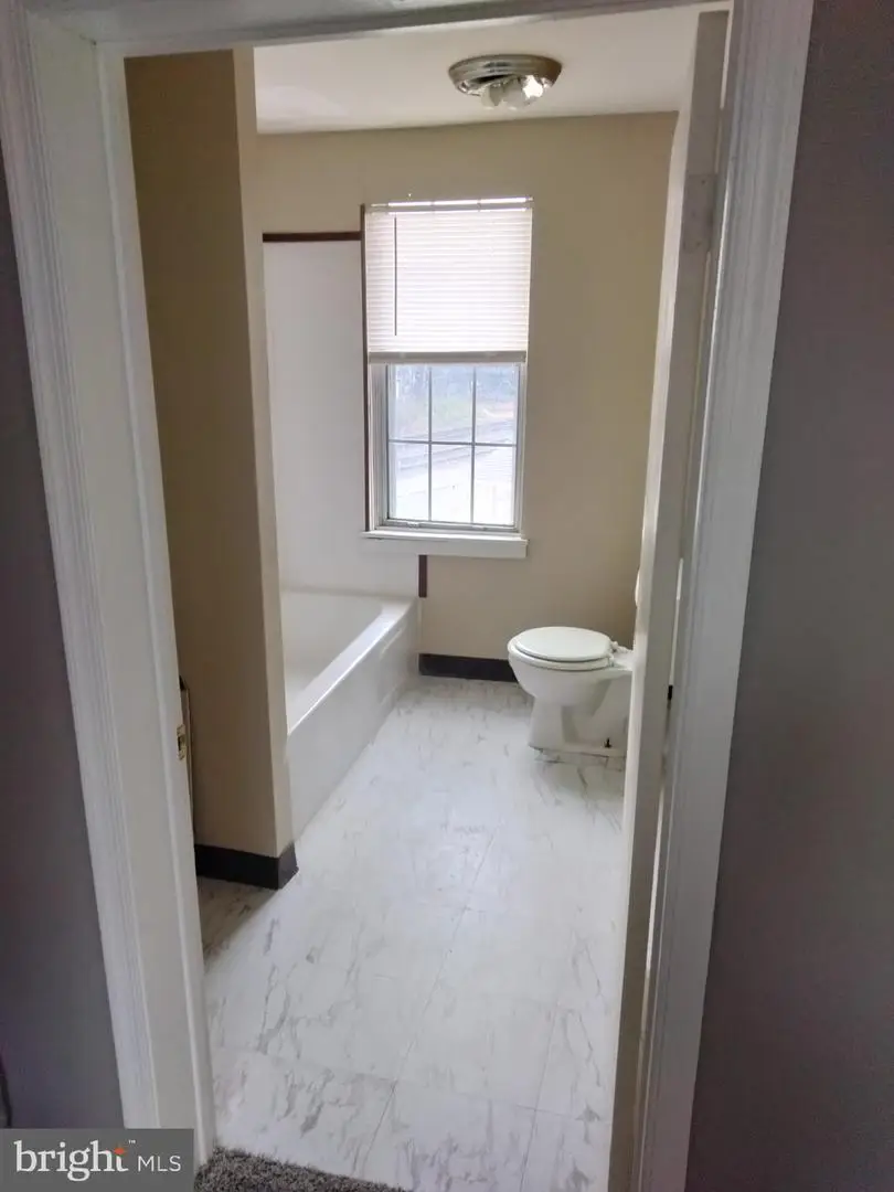 15 Railroad Ave, Paulsboro, NJ 08066 - #3