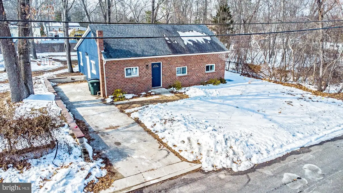 1419 Victory Ave, Williamstown, NJ 08094 - #1