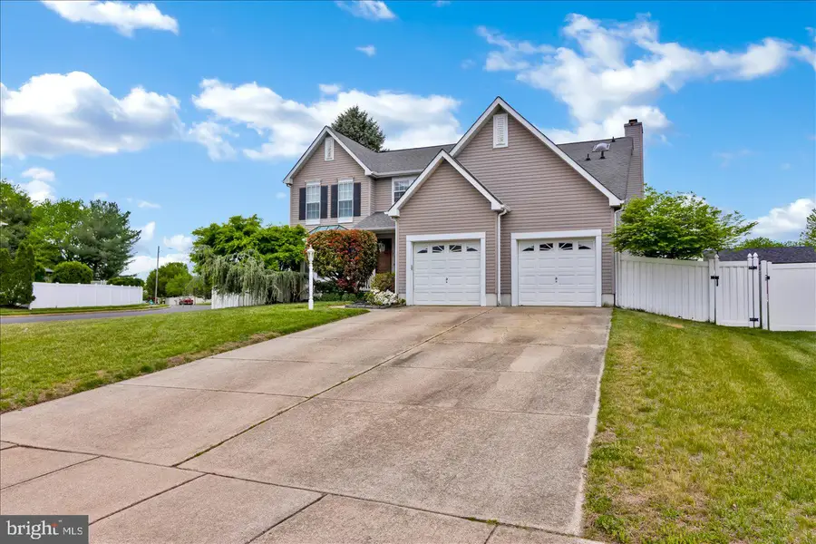 197 Aberdeen Rd, Williamstown, NJ 08094 - #3