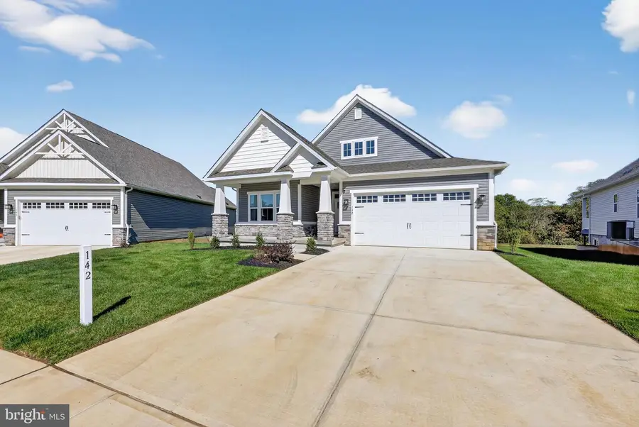 142 Eisenhower Dr, Swedesboro, NJ 08085 - #2