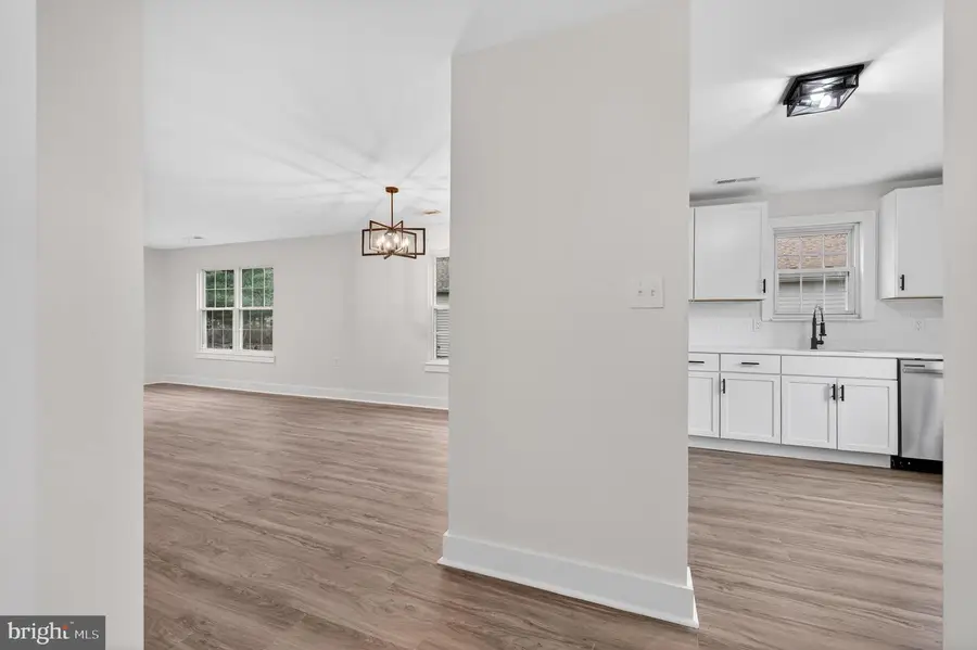 36 Lakebridge Dr, Woodbury, NJ 08096 - #3