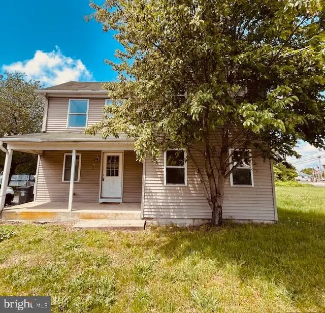 792 Paulsboro Rd, Swedesboro, NJ 08085 - #1