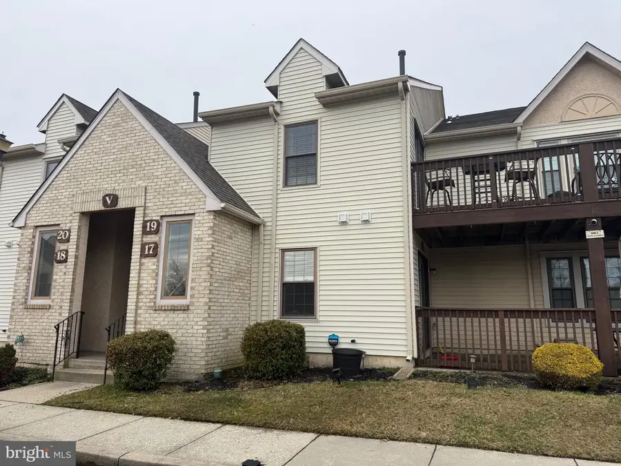 17 Harrogate Ct, Sewell, NJ 08080 - #2