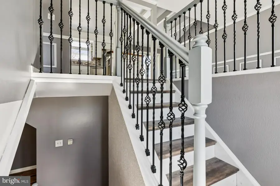 1078 Lexington Dr, Woodbury, NJ 08096 - #3