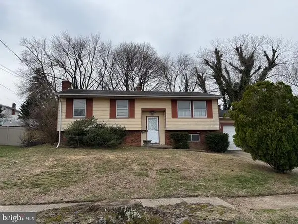 136 Moore St, WOODBURY HEIGHTS, NJ 08097