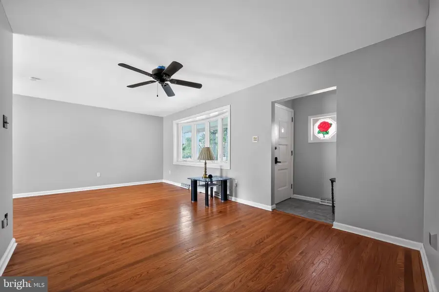 120 Fish Pond Rd, Sewell, NJ 08080 - #3