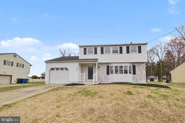 327 Bucknell Ave, BLACKWOOD, NJ 08012