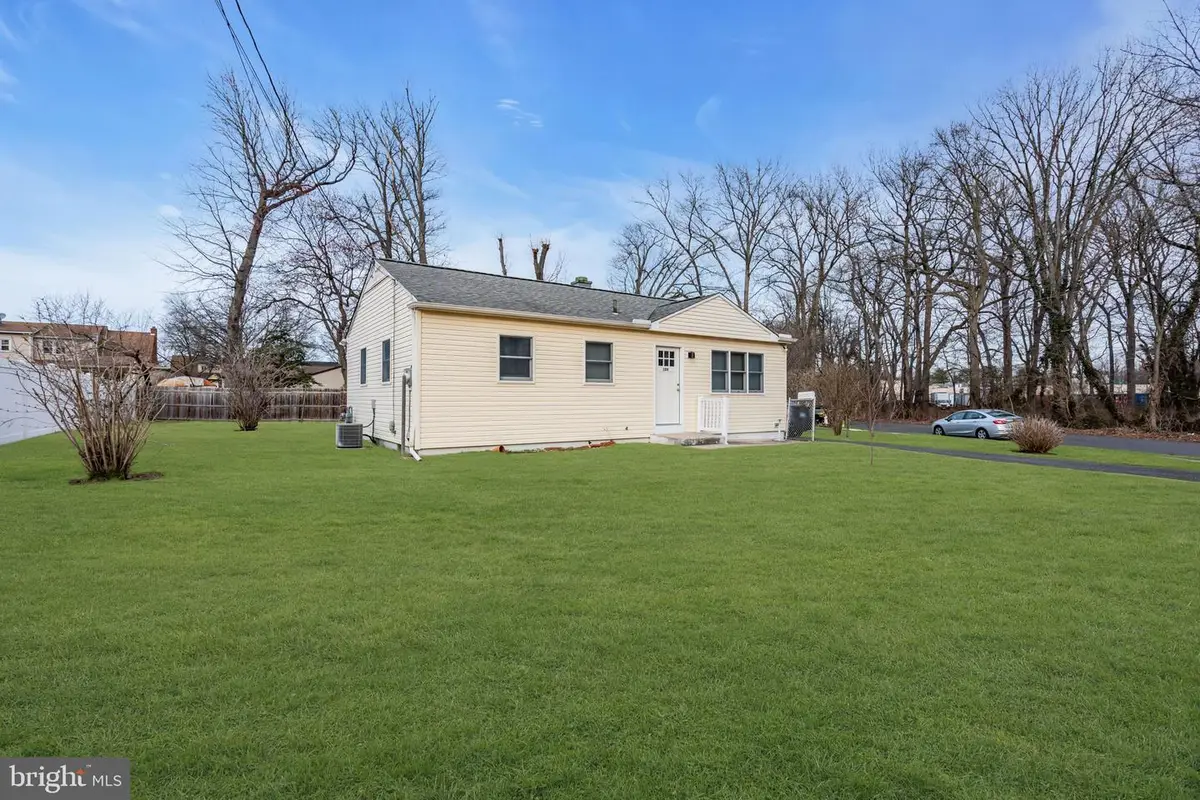 109 Harvard Ave, Westville, NJ 08093 - #1