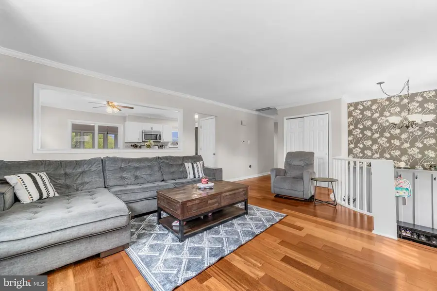 1001 Bradford Dr, Williamstown, NJ 08094 - #3