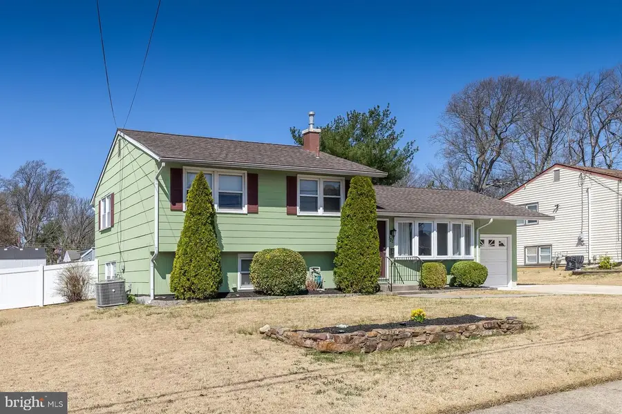 721 Dartmouth Dr, Wenonah, NJ 08090 - #3