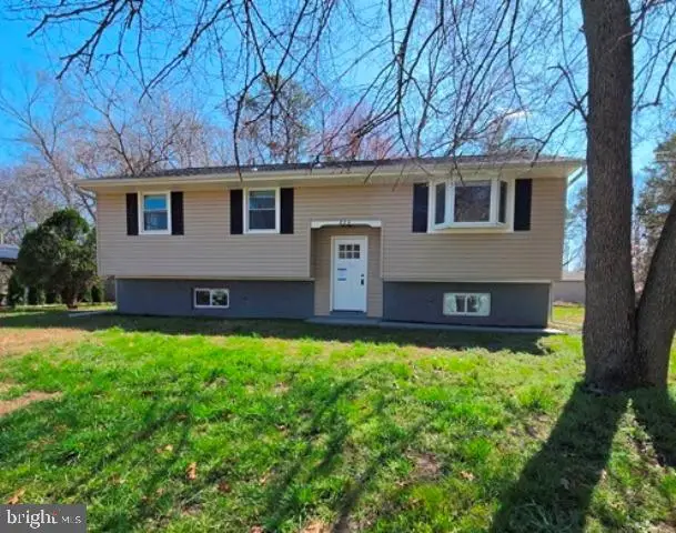 804 Pine Ave, Clayton, NJ 08312 - #1