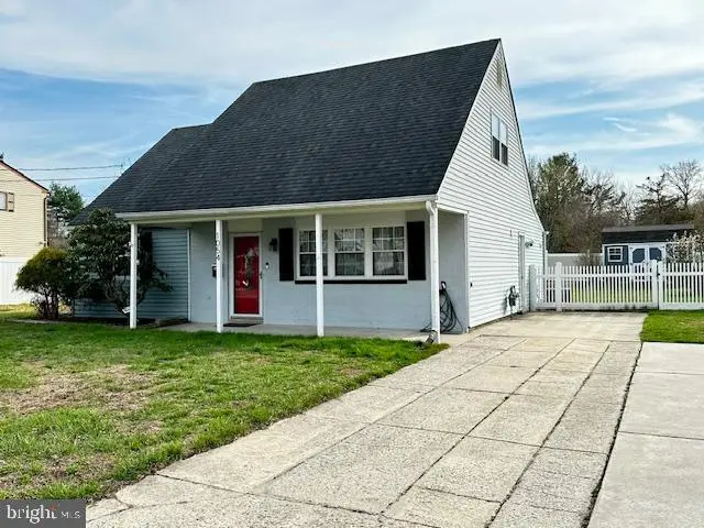 1054 Bradford Dr, Williamstown, NJ 08094 - #3