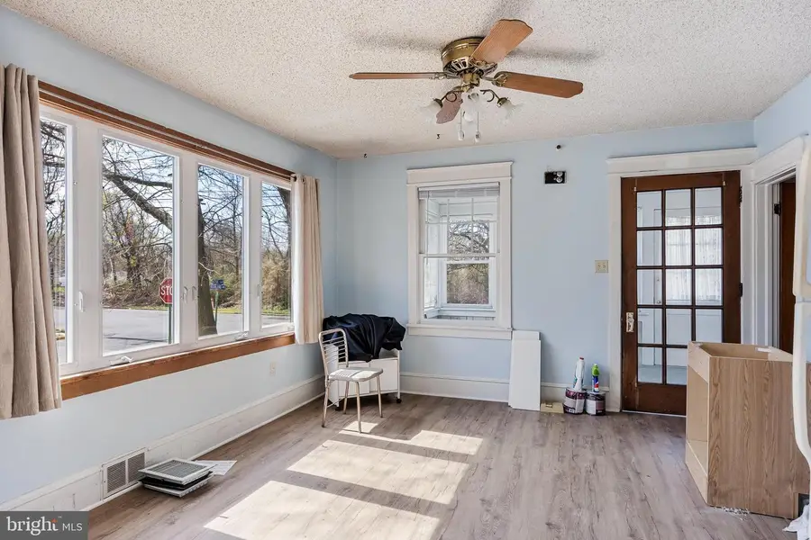 601 Highland Ave, Westville, NJ 08093 - #2