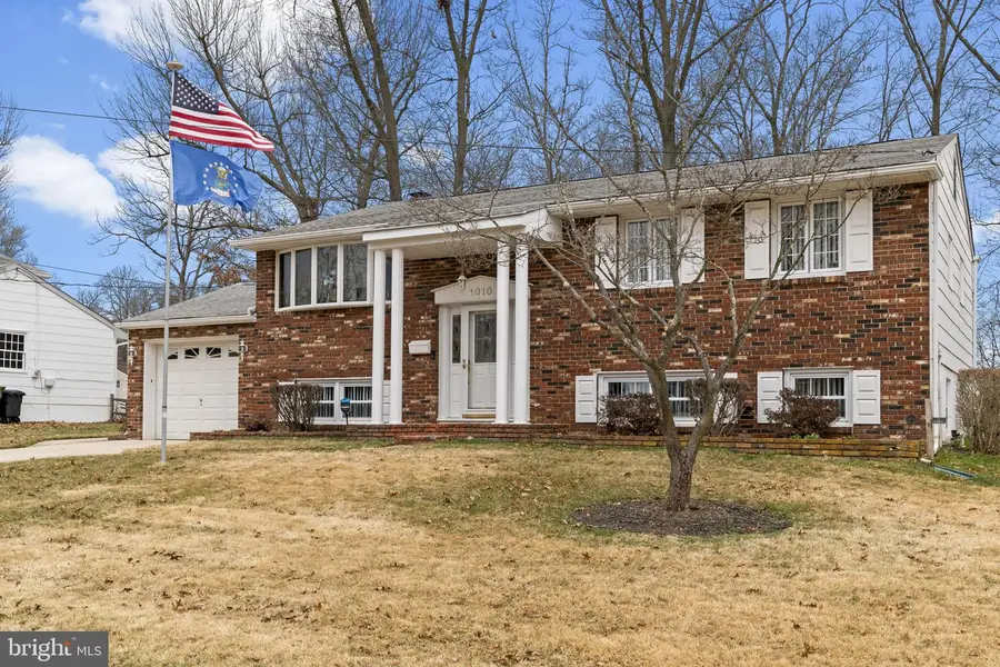 1010 Hancock Dr, Blackwood, NJ 08012 - #3