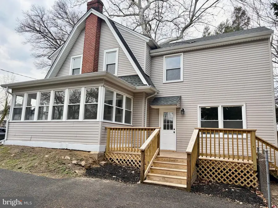 246 Briar Hill Ln, Woodbury, NJ 08096 - #2