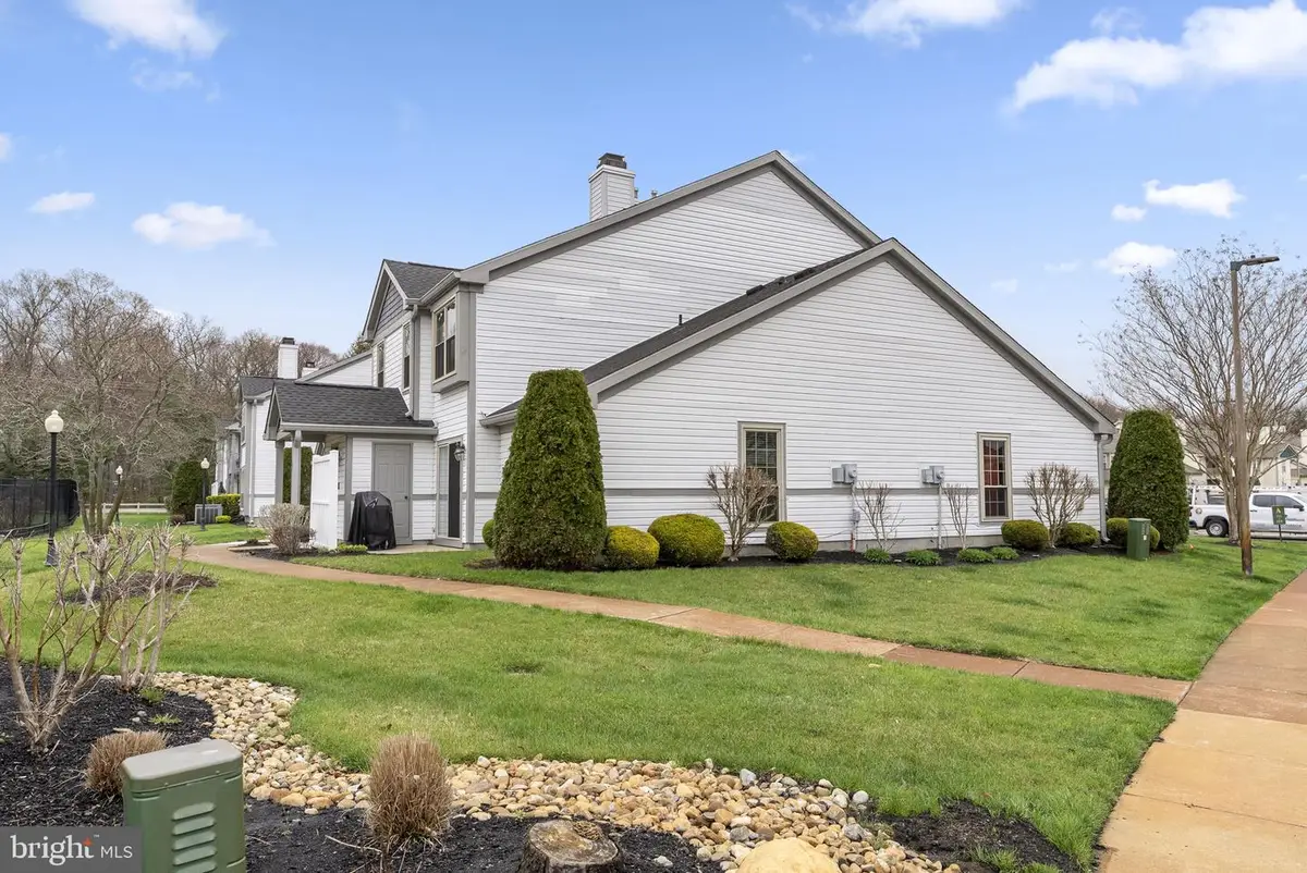 322 Steeplechase Ct, Woodbury, NJ 08096 - #1