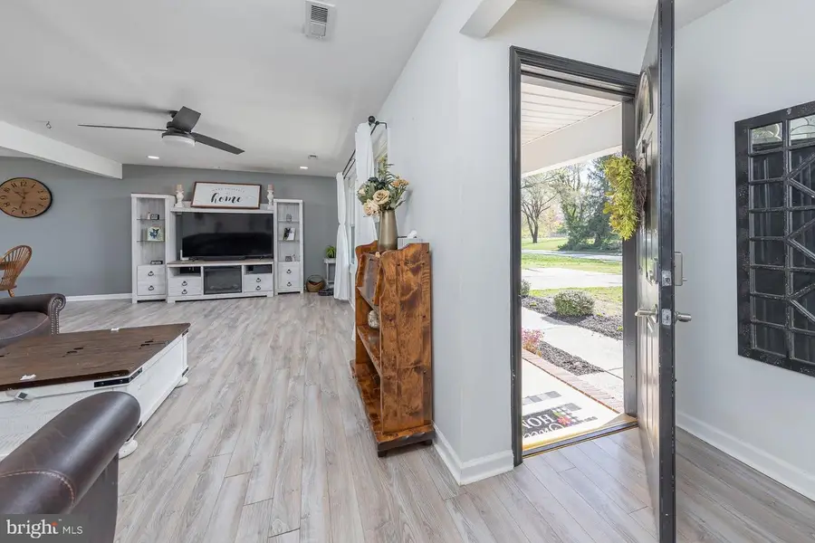 427 Birch Dr, Mickleton, NJ 08056 - #3