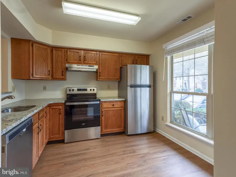 18 Woodbrook Dr, Mantua, NJ 08051 - #3