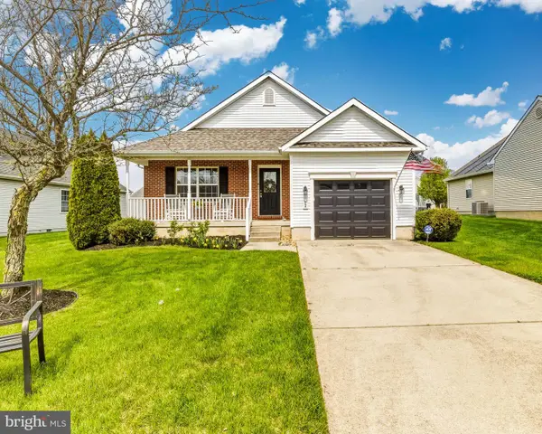 12 Eagle Ridge Dr, MANTUA, NJ 08051