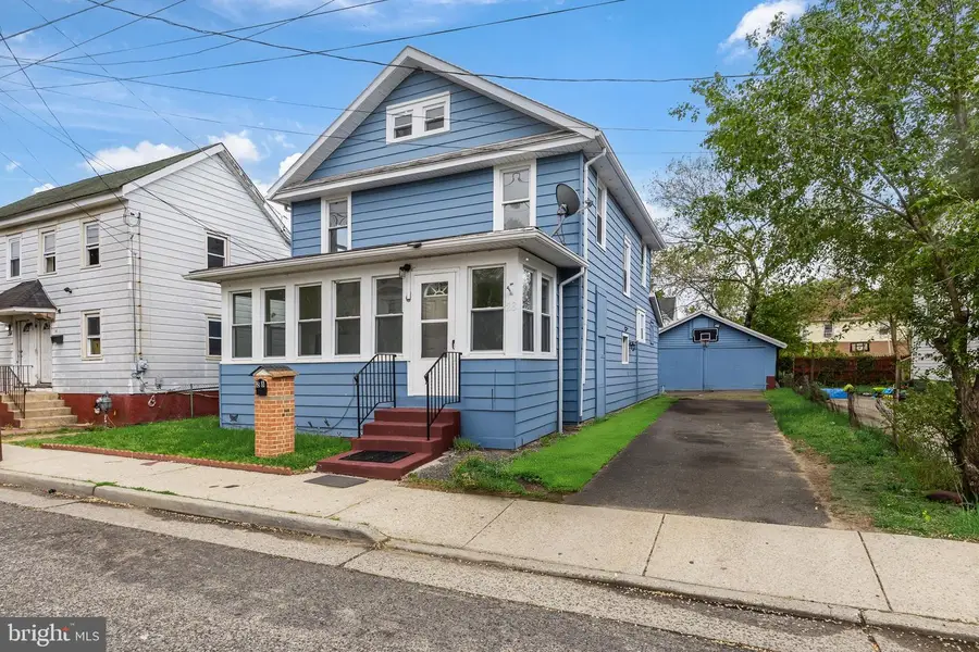 28 E Adams St, Paulsboro, NJ 08066 - #3