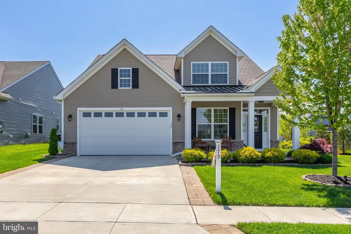 179 Eisenhower Dr, Swedesboro, NJ 08085 - #1