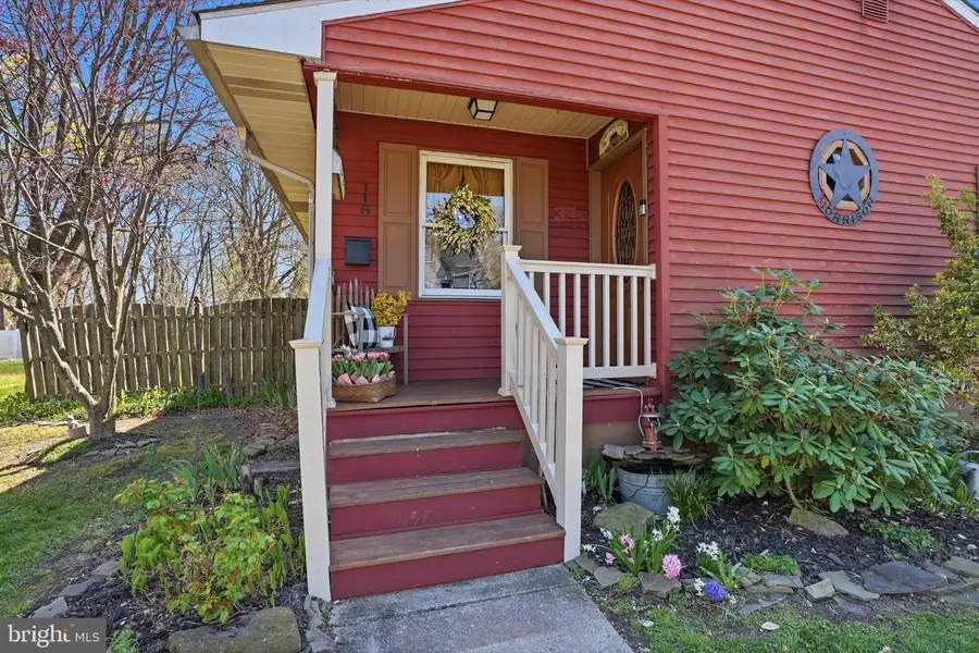 118 W Clinton St, Clayton, NJ 08312 - #2