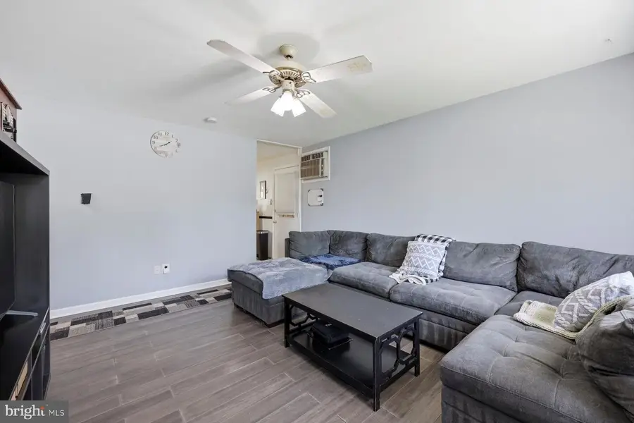 503 Devonshire Dr, Sewell, NJ 08080 - #3