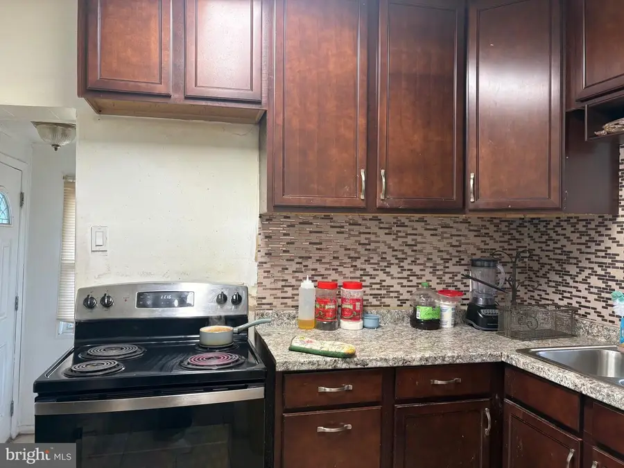 400 Thomson Ave, Paulsboro, NJ 08066 - #3