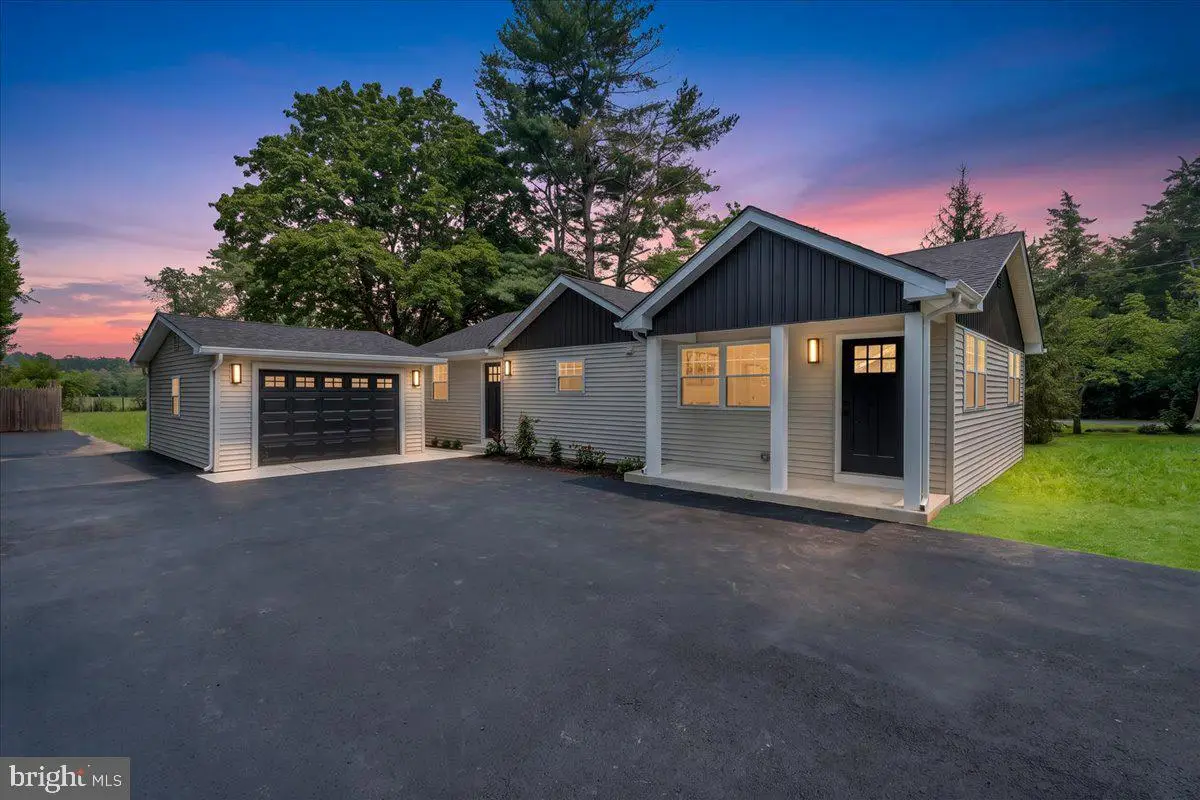 2517 Broadlane Rd, Williamstown, NJ 08094 - #1