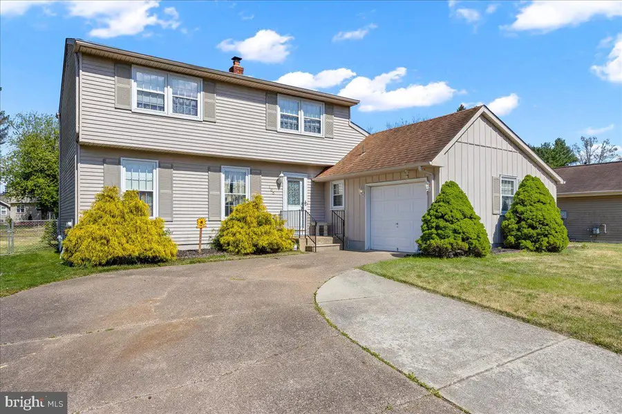 165 Golfview Dr, Sewell, NJ 08080 - #3