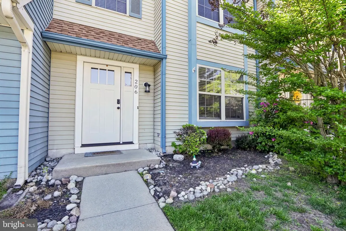 206 Douglas Ct, West Deptford, NJ 08086 - #1