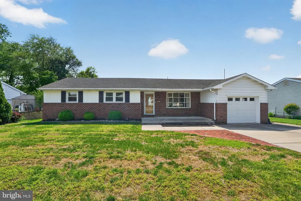 77 Harmony Rd, Gibbstown, NJ 08027 - #1