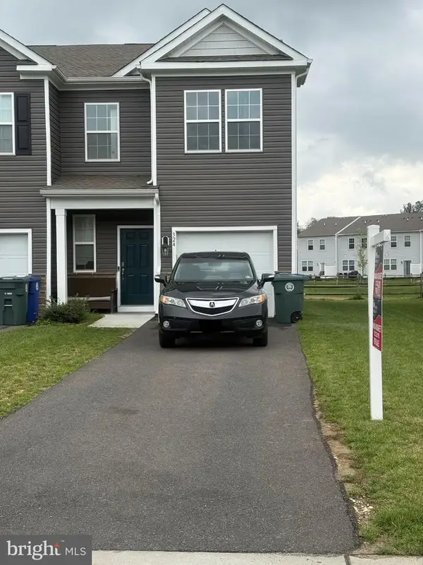 324 Mazzeo Dr, GLASSBORO, NJ 08028