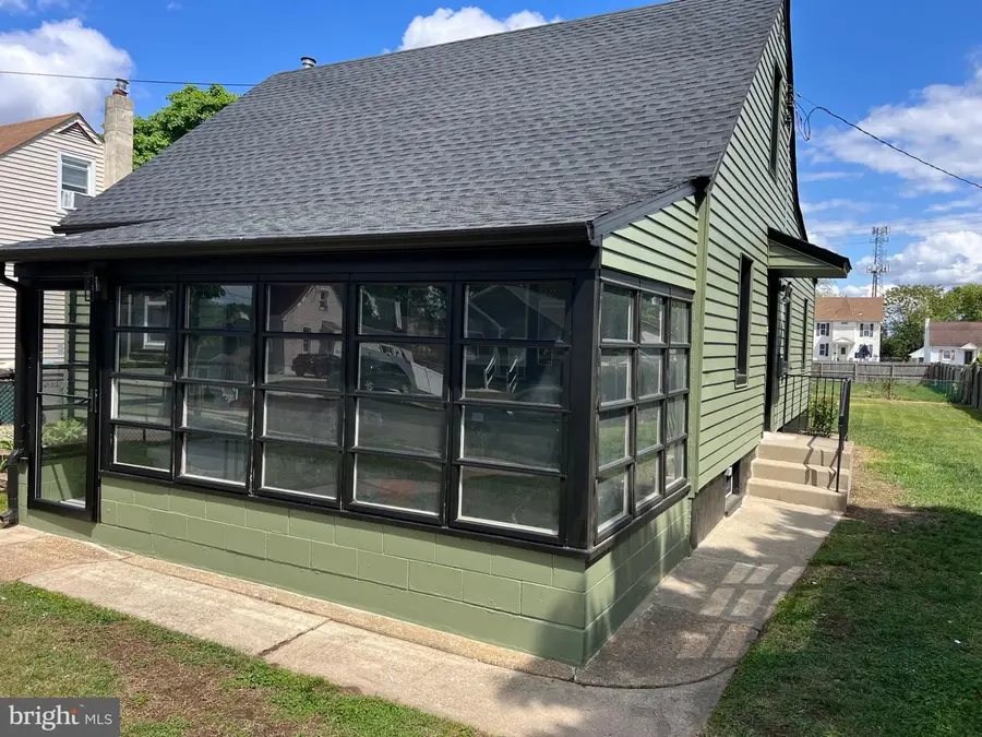 245 Nassau Ave, Paulsboro, NJ 08066 - #3