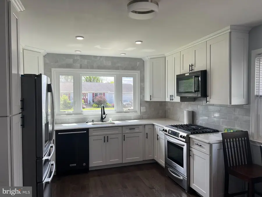 102 Turner St, Clayton, NJ 08312 - #2