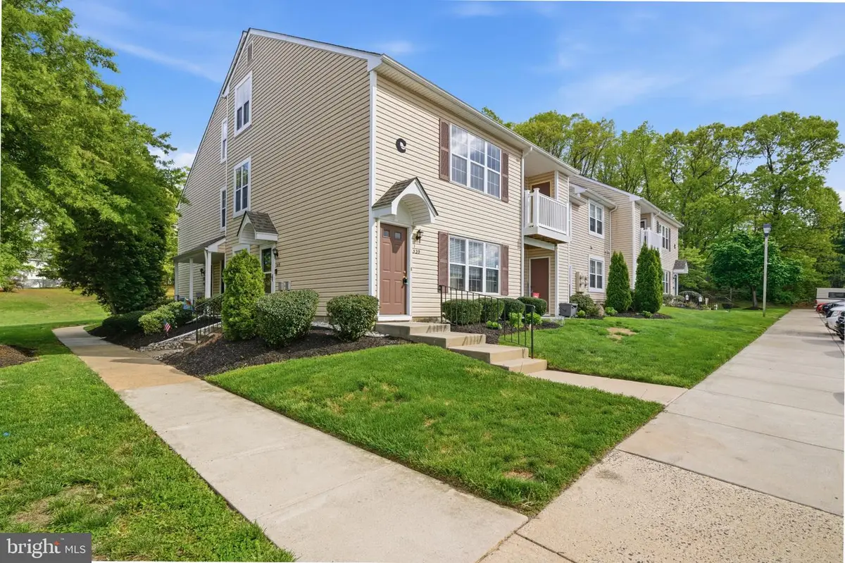 320 Surrey Ct, Sewell, NJ 08080 - #1