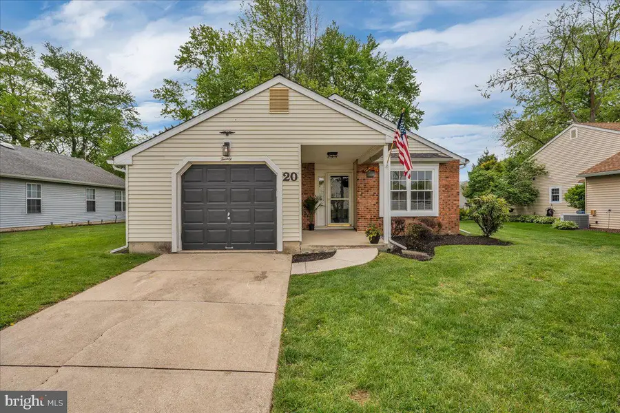 20 Lakebridge Dr, Deptford, NJ 08096 - #2