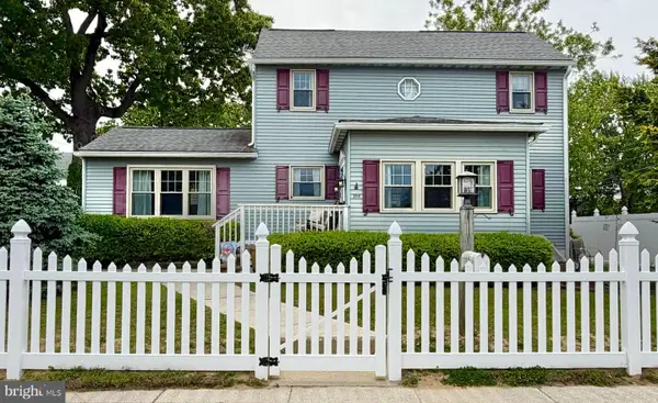200 N Oak Ave, NATIONAL PARK, NJ 08063